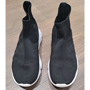 FILA Black Sneakers Boys 4.5